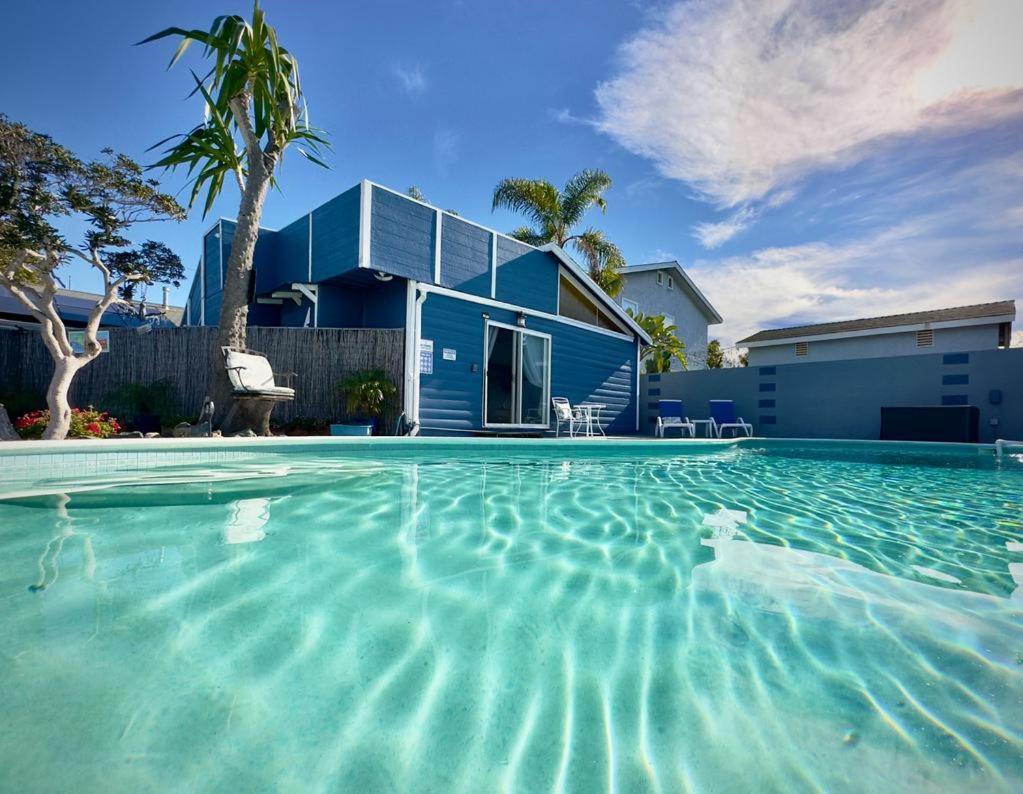 * - The Leucadia Beach Grotto - * An Encinitas Gem 외부 사진
